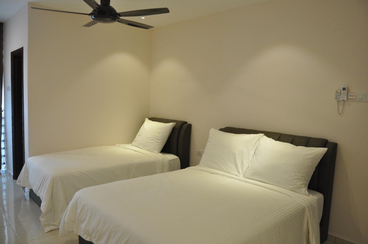 Imperial Cottage Malacca Extérieur photo