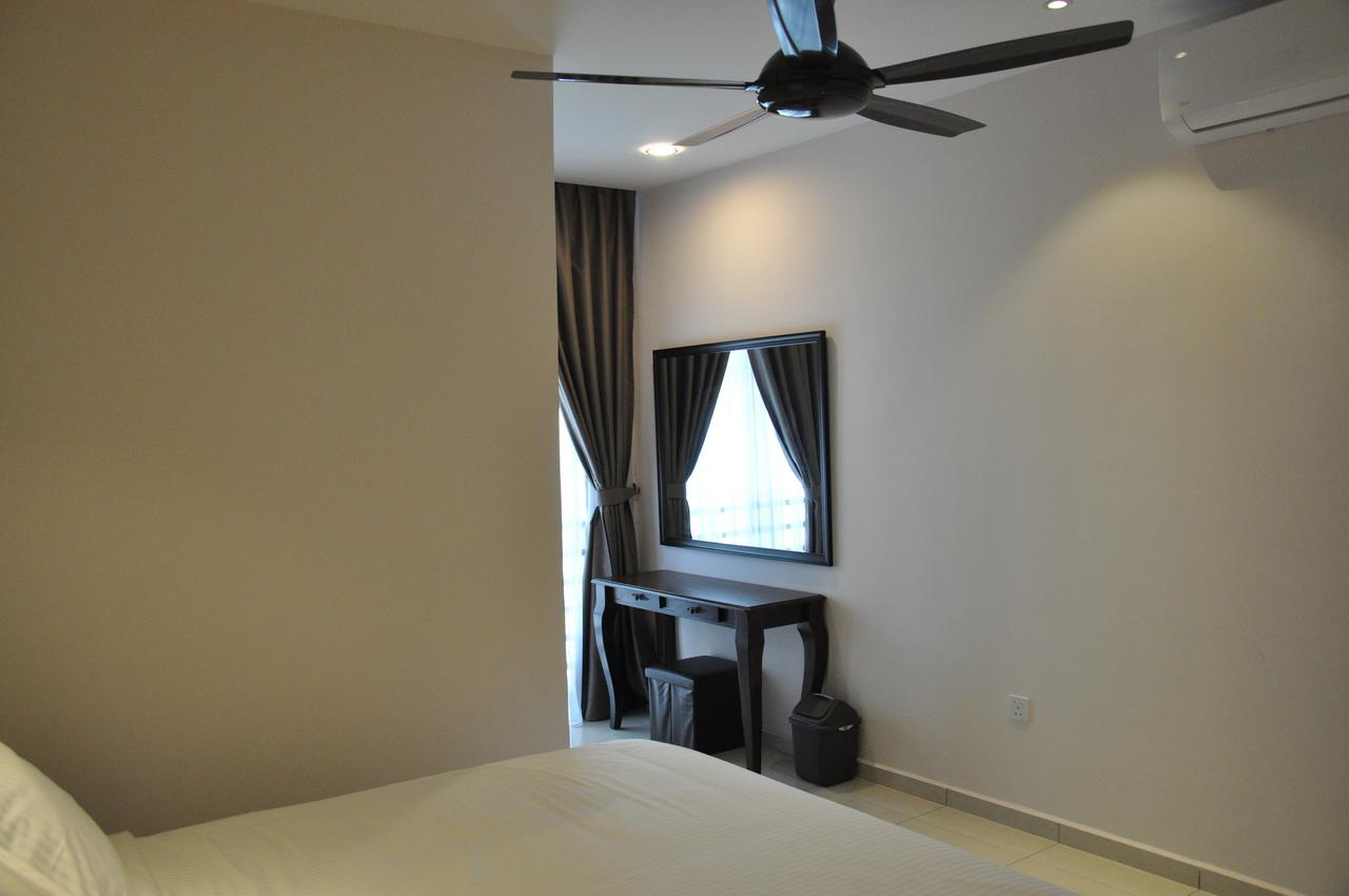 Imperial Cottage Malacca Extérieur photo